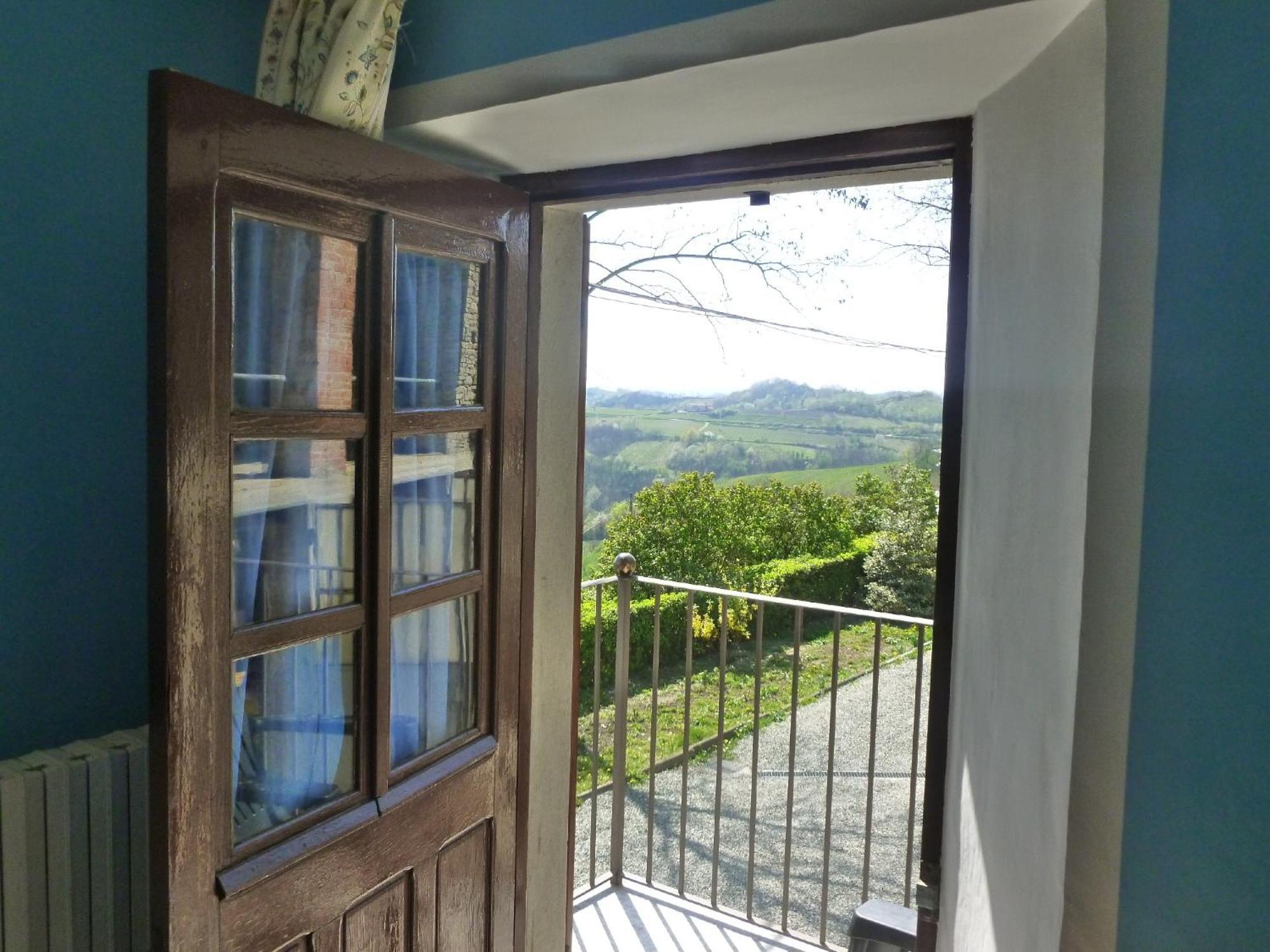 Bed And Breakfast Val D'Oche 카스텔 보글리오네 객실 사진