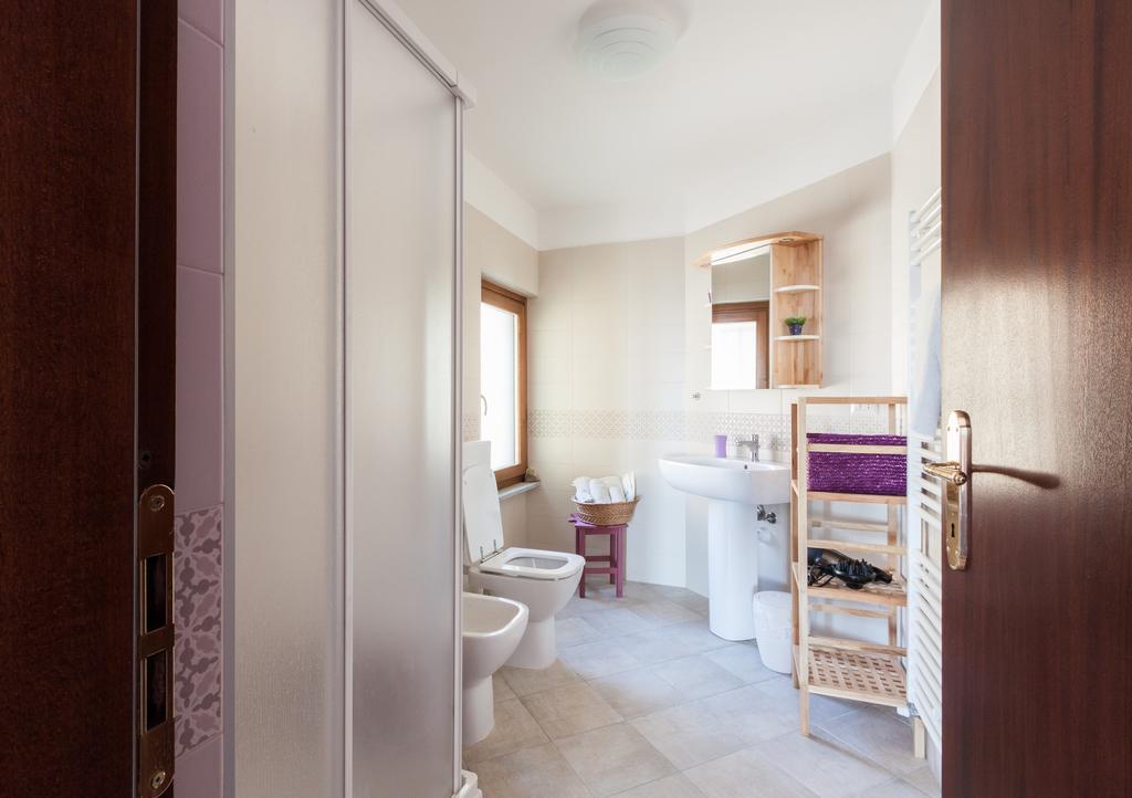 Bed And Breakfast Val D'Oche 카스텔 보글리오네 객실 사진
