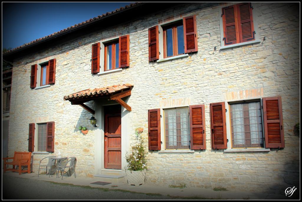 Bed And Breakfast Val D'Oche 카스텔 보글리오네 외부 사진