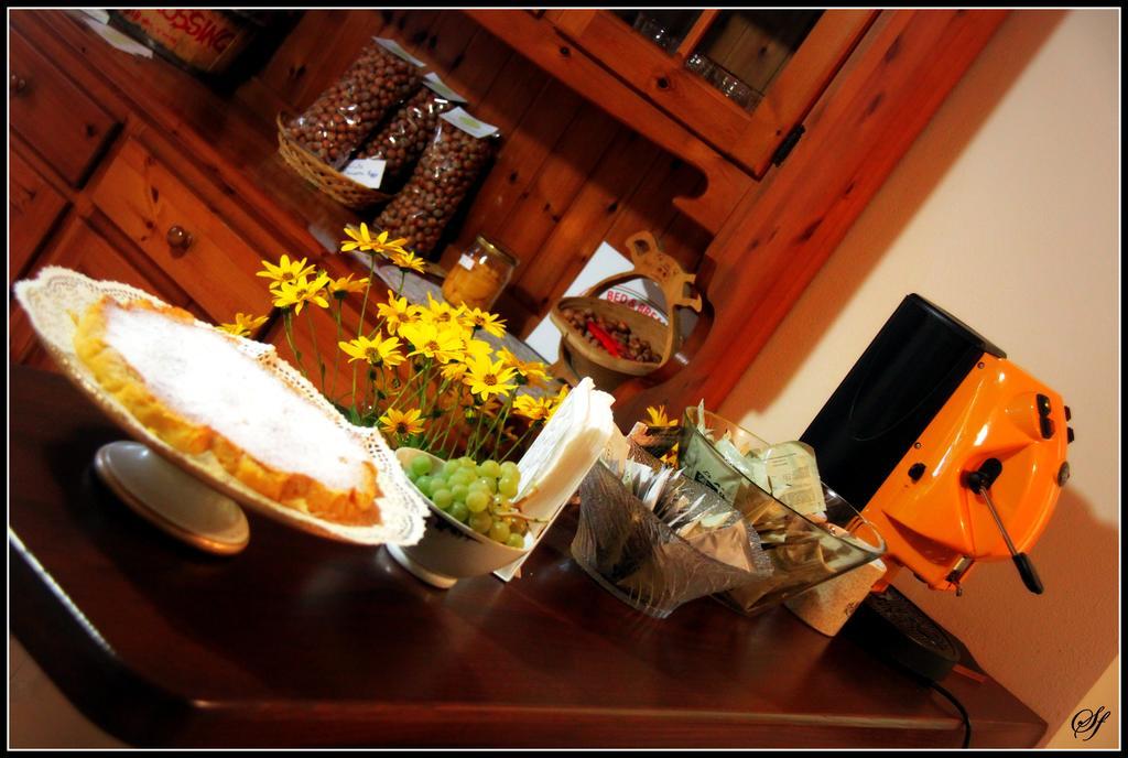 Bed And Breakfast Val D'Oche 카스텔 보글리오네 외부 사진